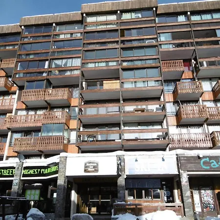 Neves - Location: Ensoleille Pour 4 Personnes Dans Un Quartier Anime Apartment