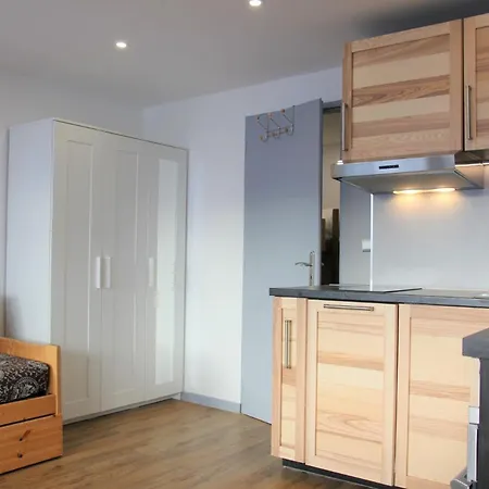 Résidence Neves - Location: Ensoleillé Pour 4 Personnes Dans Un Quartier Animé Apartamento Val Thorens