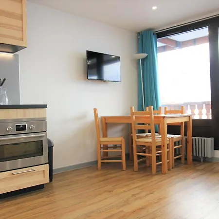 Résidence Neves - Location: Ensoleillé Pour 4 Personnes Dans Un Quartier Animé Apartamento